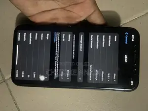 Apple iPhone XR 64 GB Black