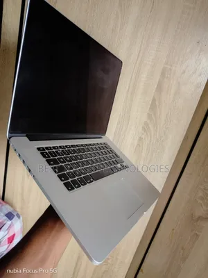 Laptop Apple MacBook 2016 16GB Intel Core i7 SSD 128GB