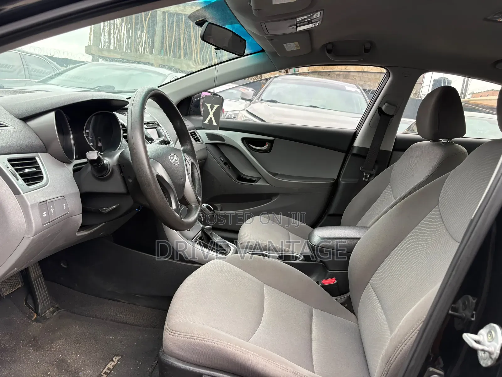 Hyundai Elantra 2014 Black