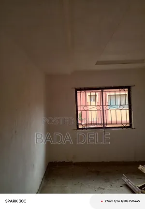 3bdrm Block of Flats in Area 1, Abule Egba for rent