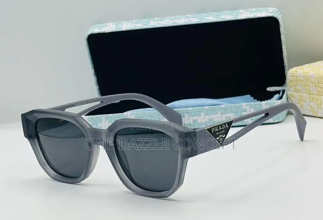Prada Frame