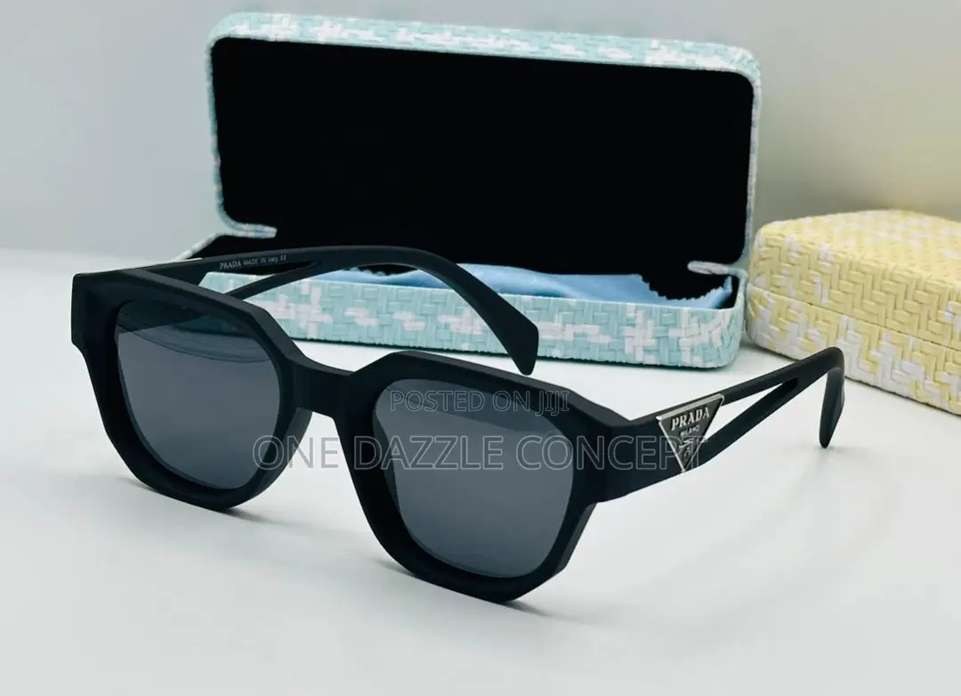 Prada Frame