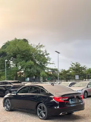 Honda Accord Sport (2.0L 4cyl Turbo 6M) 2019 Black