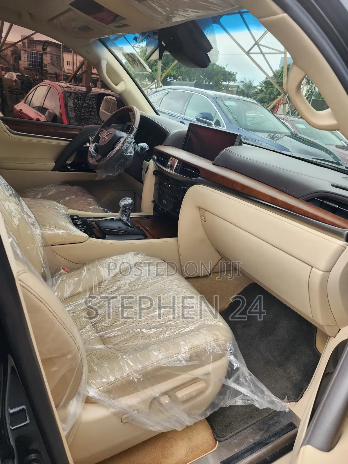 Lexus LX 2017 Black
