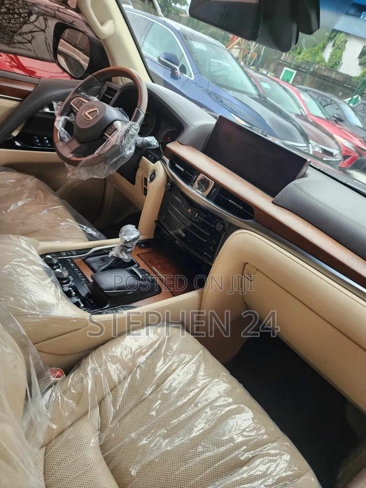 Lexus LX 2017 Black