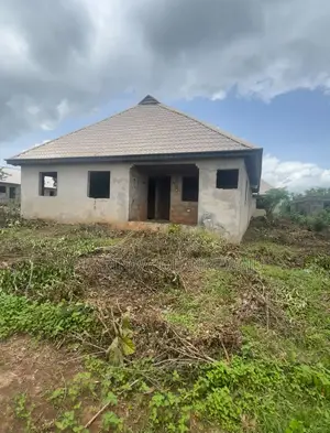 New Building (3 Bedroom Flat With 3 Unit of Miniflat) Atan Ogun- State