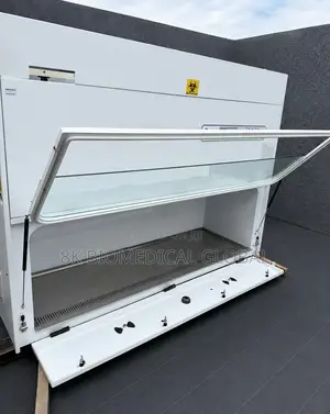 Envair Class II Biological Safety Cabinet (Biosafety Cabinet)