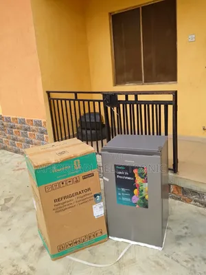 Hisene 90l Refrigerator