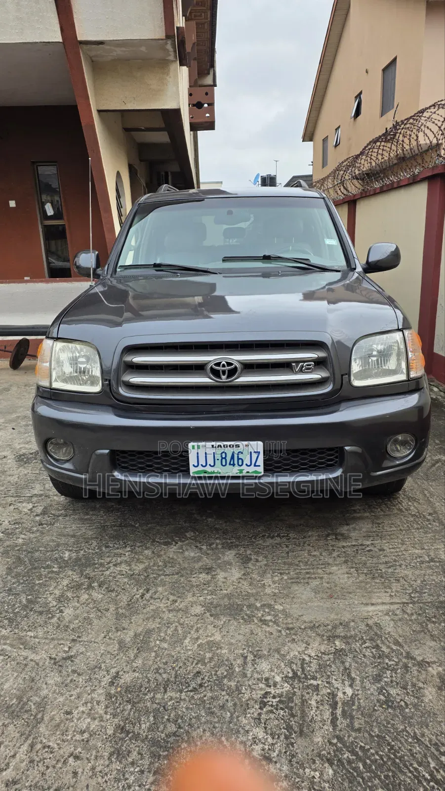 Toyota Sequoia 2011 Gray