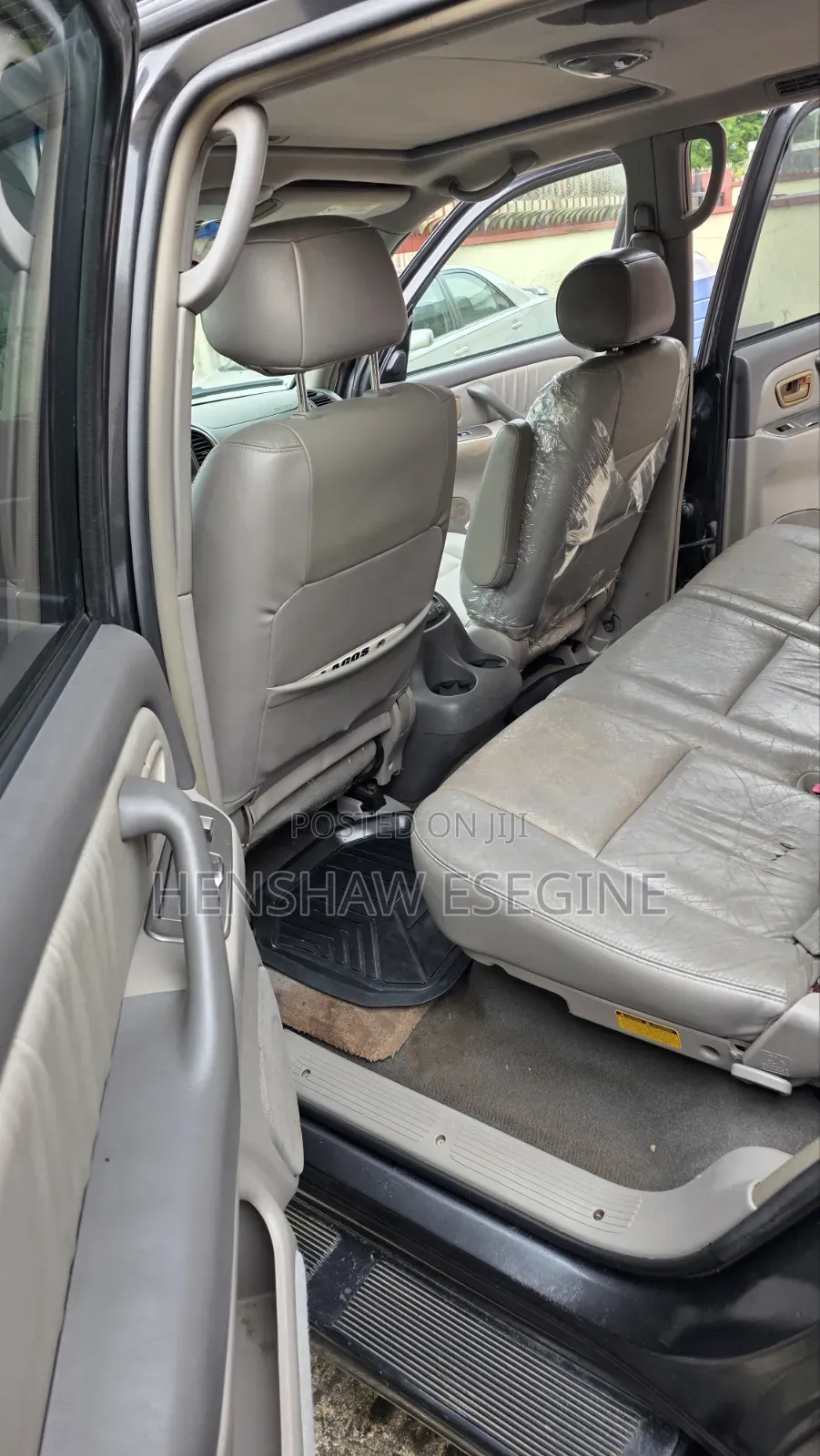 Toyota Sequoia 2011 Gray