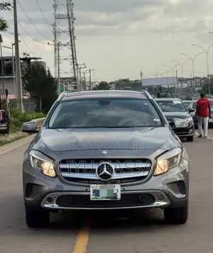 Mercedes-Benz GLA 250 2015 Gray