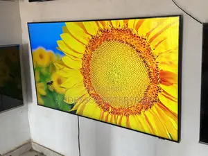 65” Samsung Smart Tv Au8000 Crystal Uhd (2021) Model for Sale