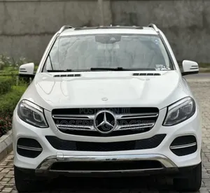 Mercedes-Benz GLE-Class 2017 White