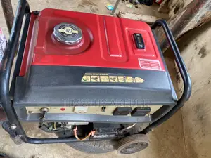 Maxi E20k Generator