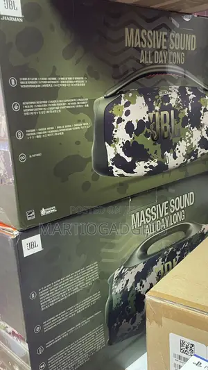JBL Boombox Speaker
