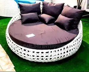 White Rattan Circular Daybed