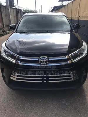 Toyota Highlander XLE 2019 Black