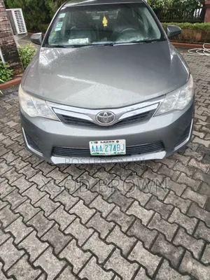Toyota Camry 2012 Gray