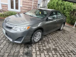 Toyota Camry 2012 Gray