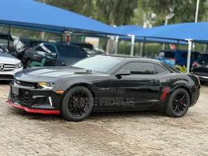 Chevrolet Camaro LT 2dr Convertible w/1LT (3.6L 6cyl 6M) 2015 Gray