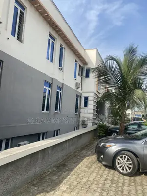 4bdrm Duplex in Cida Wood Estate for rent