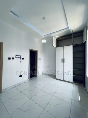 3bdrm Duplex in Abraham Adesanya for rent