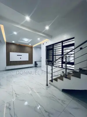 3bdrm Duplex in Abraham Adesanya for rent