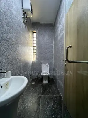 3bdrm Duplex in Abraham Adesanya for rent
