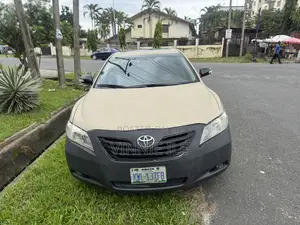 Toyota Camry Hybrid 2009 Gold