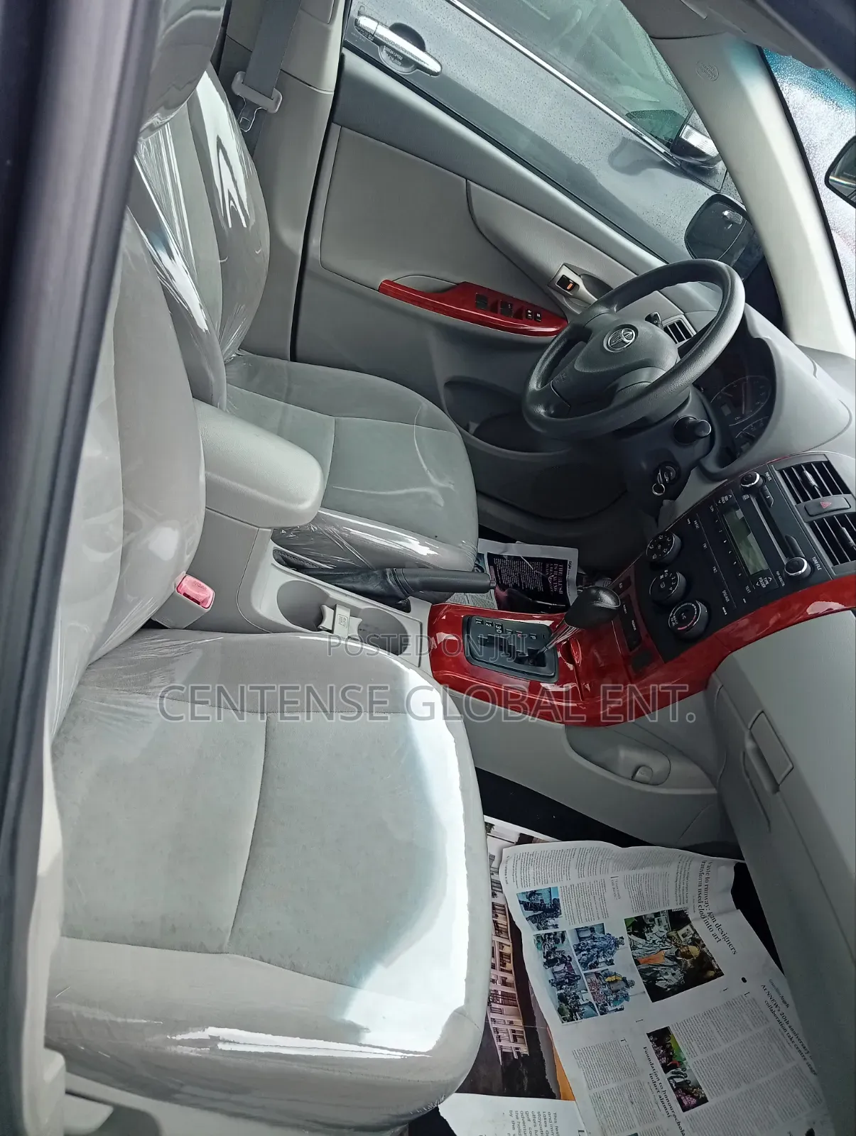 Toyota Corolla 2010 Gray