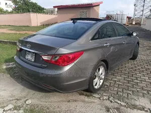 Hyundai Sonata 2012 Gray