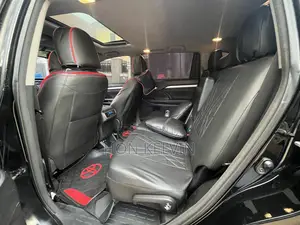 Toyota Highlander XLE 4dr SUV AWD (3.5L 6cyl 6A) 2015 Gray