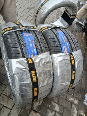 Boto Radial Tyres 305/40/22