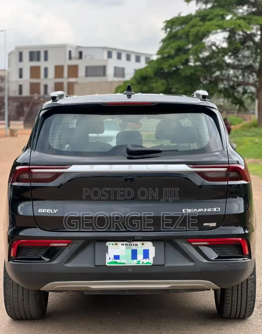 Geely Okavango 1.5 Hybrid FWD 2022 Black