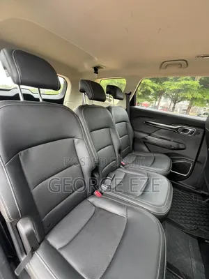 Geely Okavango 1.5 Hybrid FWD 2022 Black