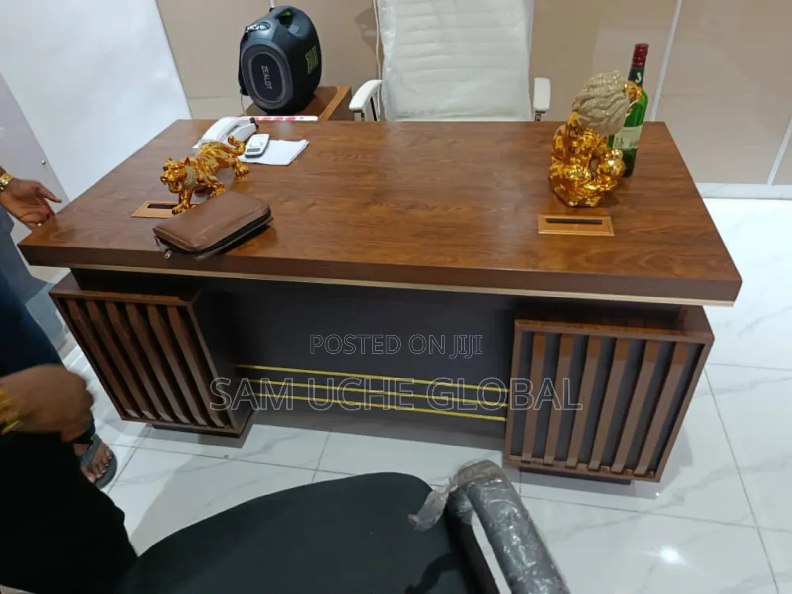 Office Executive Table