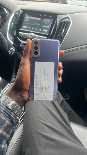 Samsung Galaxy S21+ 5G 128 GB Purple