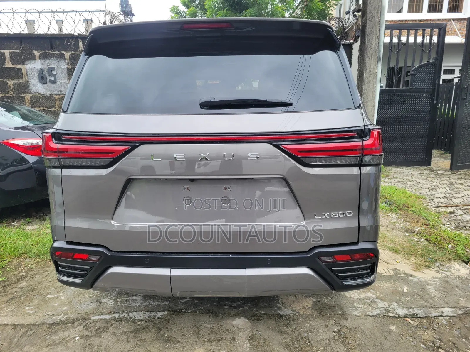 Lexus LX 2022 Brown