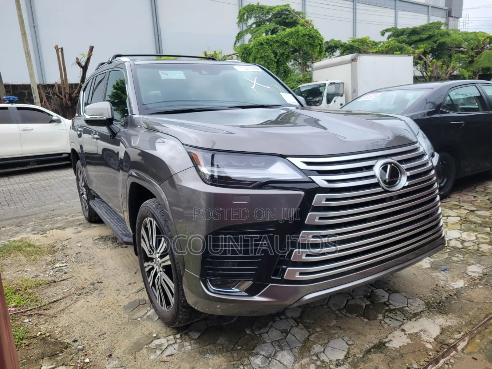 Lexus LX 2022 Brown
