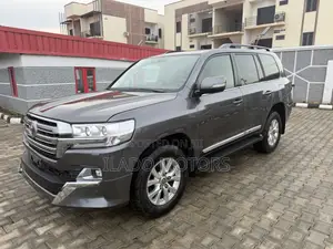 Toyota Land Cruiser 5.7 V8 VXR 2019 Gray