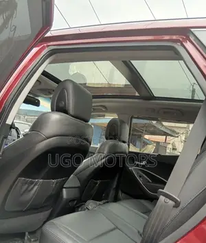 Hyundai Santa Fe 2014 Red