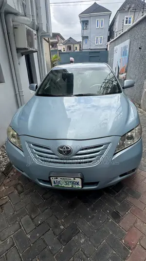 Toyota Camry LE 4dr Sedan (2.4L 4cyl 5A) 2007 Blue