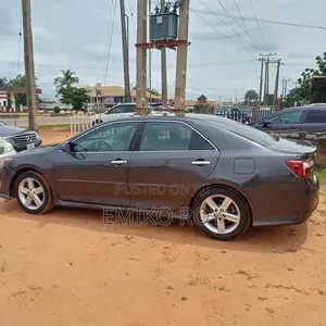 Toyota Camry 2013 Gray