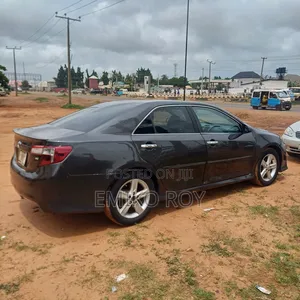 Toyota Camry 2013 Gray