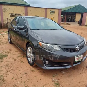 Toyota Camry 2013 Gray