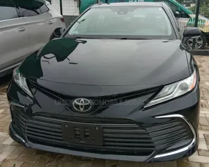 Toyota Camry XLE 2022 Matt Black