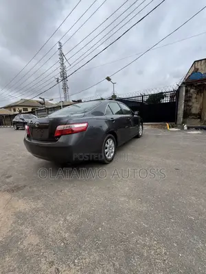 Toyota Camry LE 4dr Sedan (2.4L 4cyl 5A) 2008 Gray