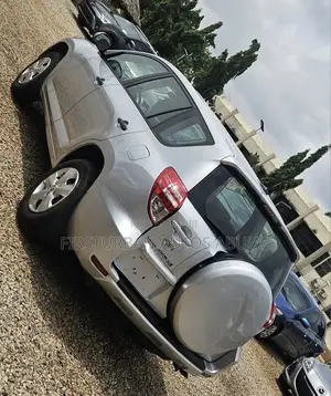 Toyota RAV4 Limited 2011 Silver