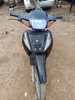 Honda 2010 Black