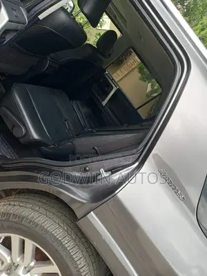 Toyota 4-Runner Trail 2011 Gray